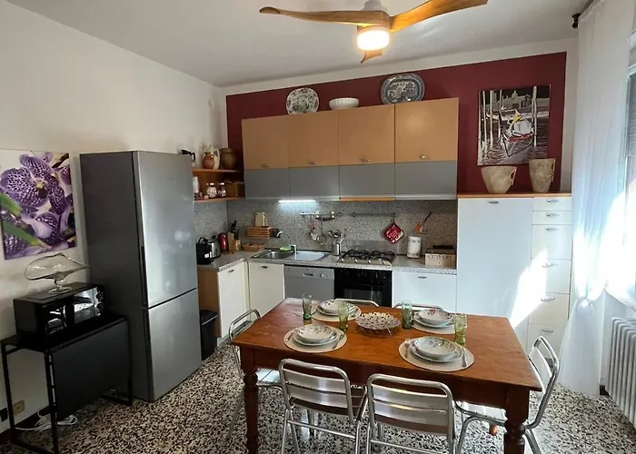 아파트 Homecoming 구아스탈라