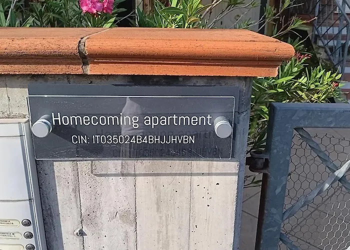 Homecoming 아파트 *