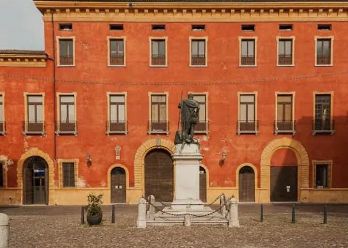 Homecoming 아파트 *